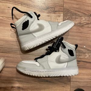 Jordan 1 high “React Grey Fog”